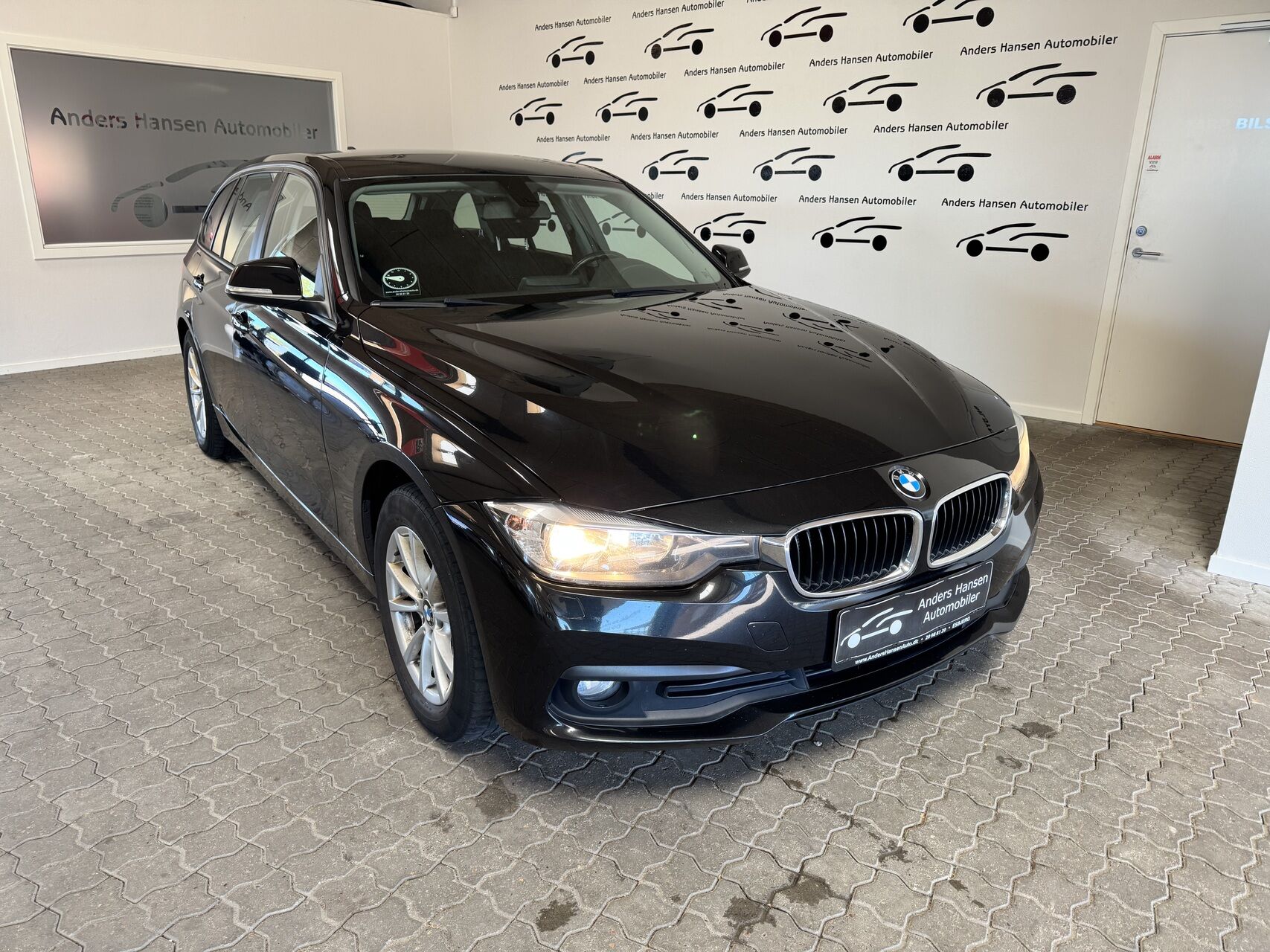 BMW 320d Touring 2,0 D Advantage Steptronic 190HK Stc 6g Aut.