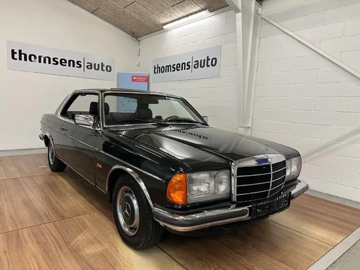 Mercedes-Benz 230 CE Coupé aut.