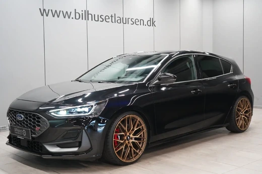Ford Focus EcoBoost ST-X
