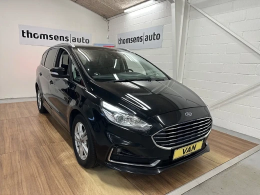 Ford S-Max EcoBlue Titanium Van