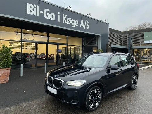 BMW iX3 Charged Plus M-Sport