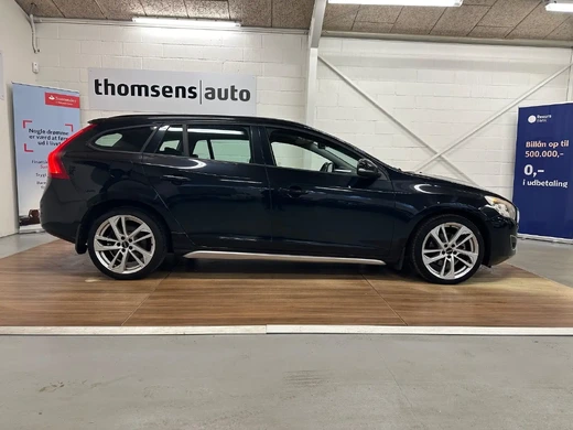 Volvo V60 D2 115 R-Design