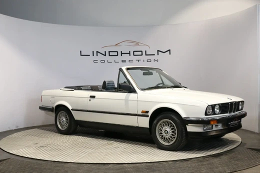 BMW 320i Cabriolet