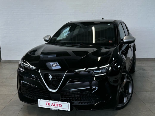 Alfa Romeo Junior EL Veloce 280HK 5d Aut.