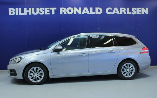 Peugeot 308 BlueHDi 130 Selection Sky SW