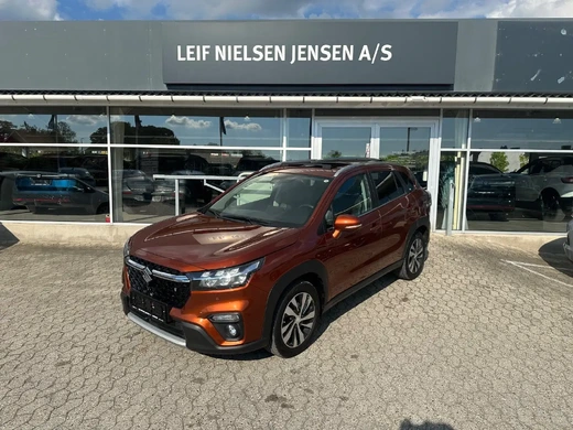 Suzuki S-Cross mHybrid Adventure