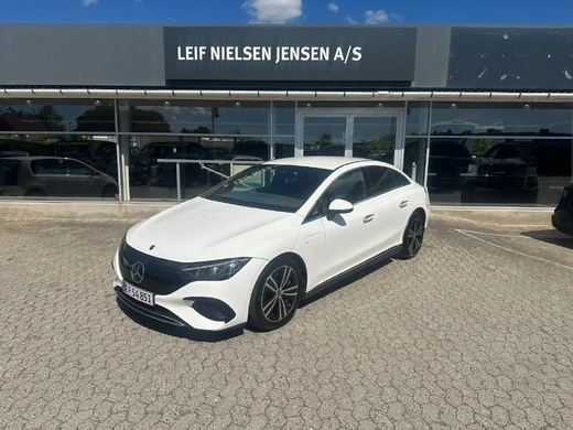 Mercedes-Benz EQE 350 Electric Art