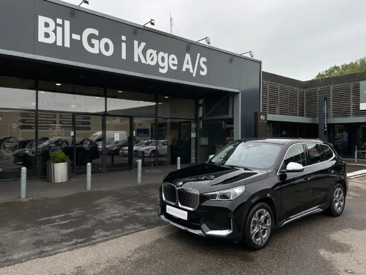 BMW iX1 eDrive20 X-Line