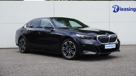 BMW i5 eDrive40 Fully Charged M-Sport