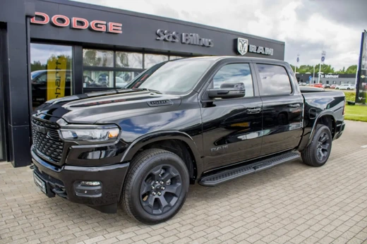 Dodge RAM 1500 Big Horn Night aut.