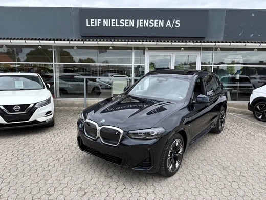 BMW iX3 Charged Plus M-Sport