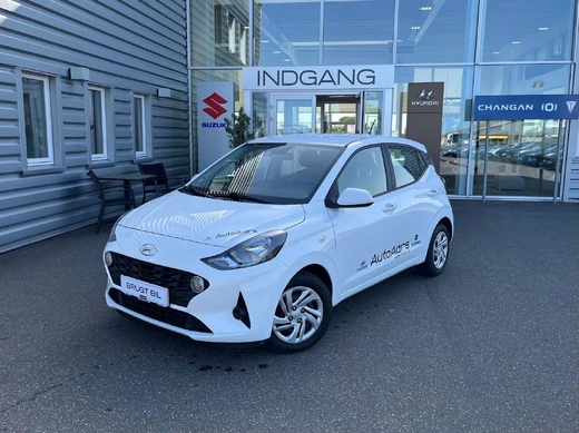 Hyundai i10 1,0 Essential 67HK 5d