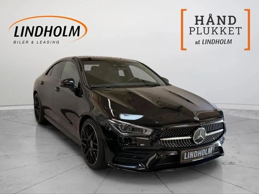 Mercedes-Benz CLA 200 AMG Line Coupé