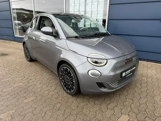 Fiat 500e la Prima by Bocelli
