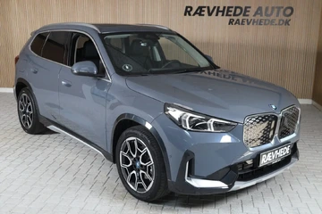 BMW iX1 eDrive20 X-Line