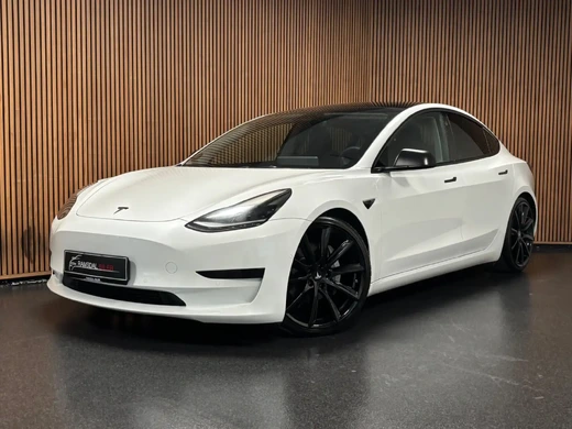 Tesla Model 3 Standard Range+ RWD