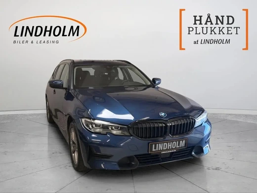 BMW 330e Touring Sport Line aut.