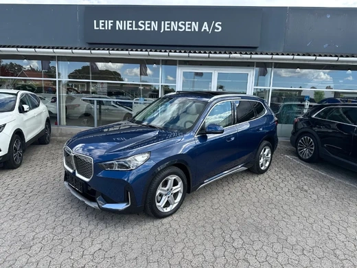 BMW iX1 eDrive20 Fully Charged