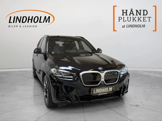 BMW iX3 Charged Plus M-Sport