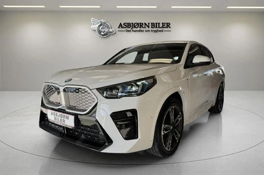 BMW iX2 eDrive20 Fully Charged M-Sport