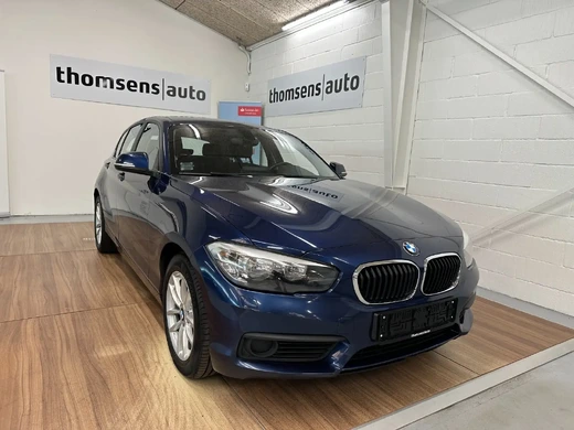BMW 120d Connected aut.