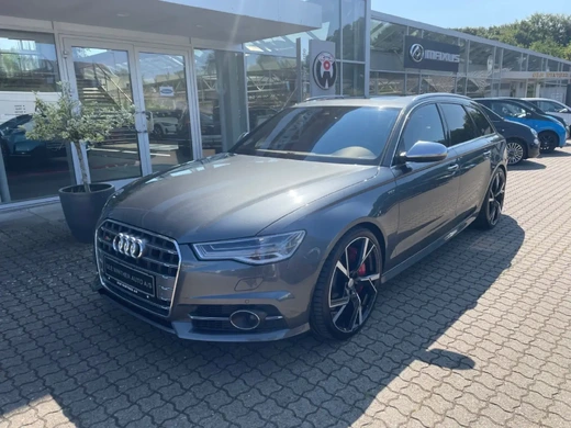 Audi S6 TFSi Avant quattro S-tr.