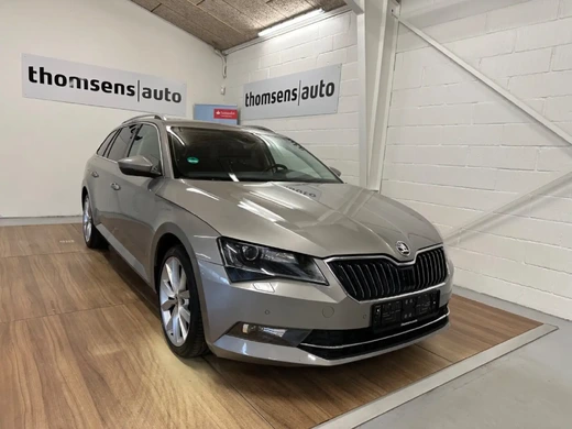 Skoda Superb TSi 150 Style Combi DSG