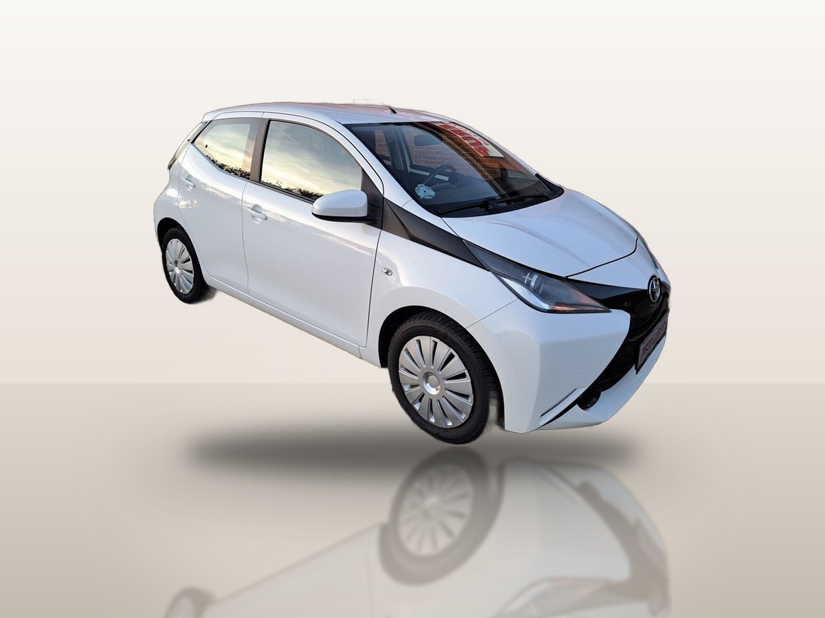 Toyota Aygo 1,0 VVT-I X-Play + X-Touch 69HK 5d