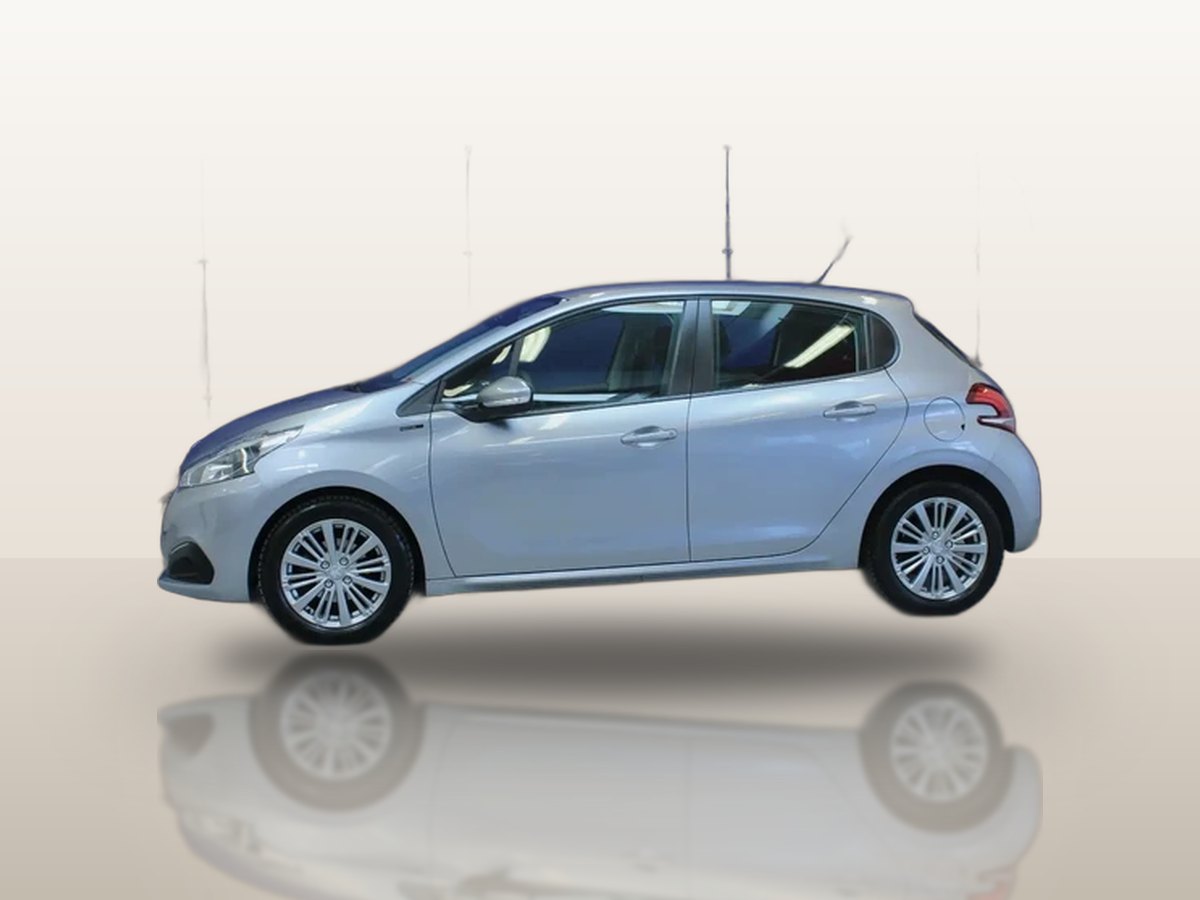 Peugeot 208 PureTech 82 Signature