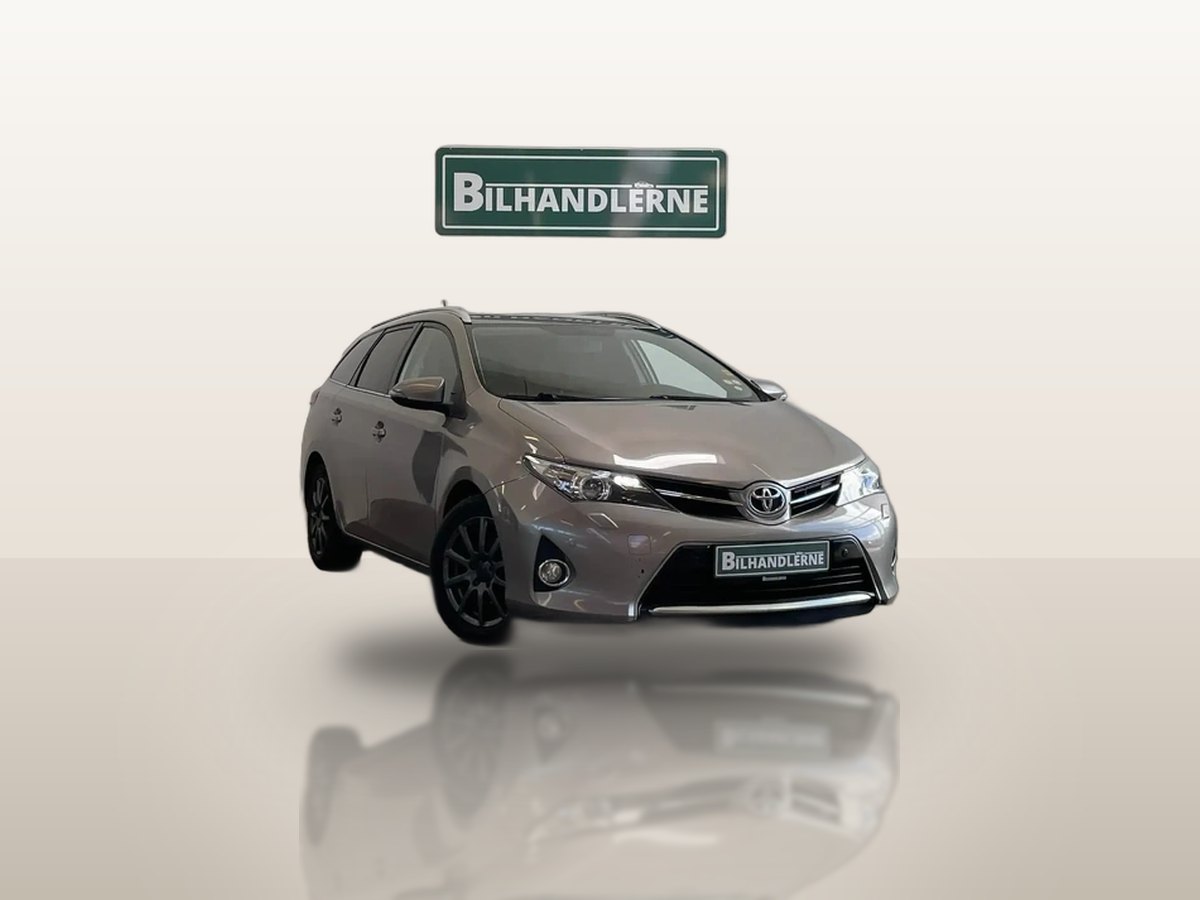Toyota Auris D-4D T2+ Touring Sports