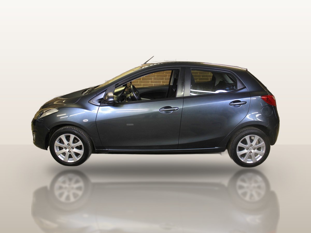 Mazda 2 Takara Edition